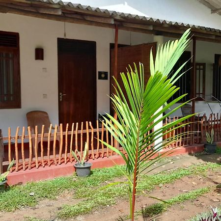 Ranmitha Villa Weligama Extérieur photo