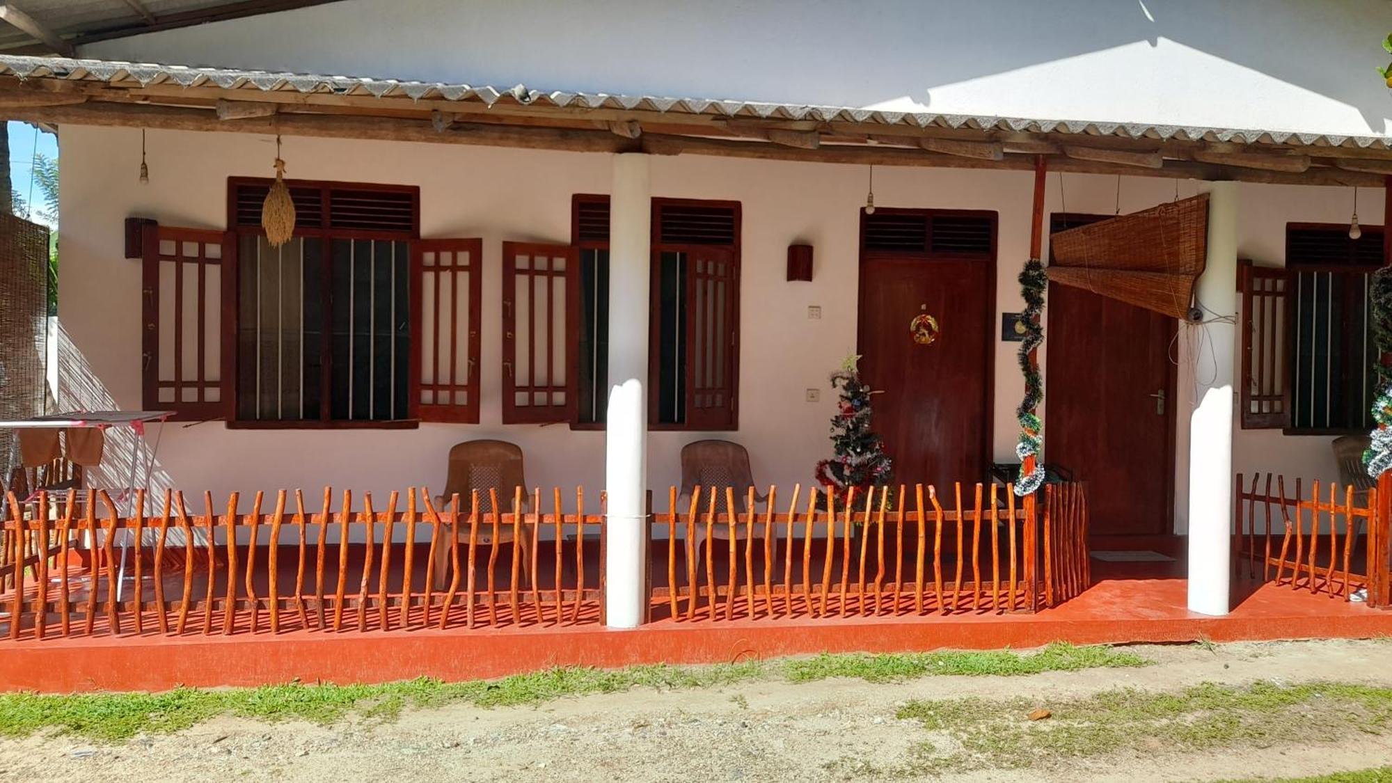 Ranmitha Villa Weligama Extérieur photo
